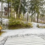 Cozy With Parking And Terrace In By Renters * 카르파츠